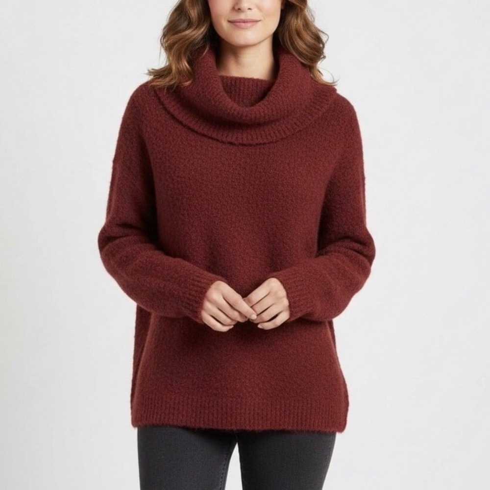 Vince Boucle Turtleneck Tunic Sweater Ruby Ink Red Alpaca Wool Blend Small